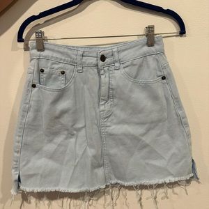 Sadie And Sage Light Blue Denim Skirt Size Small